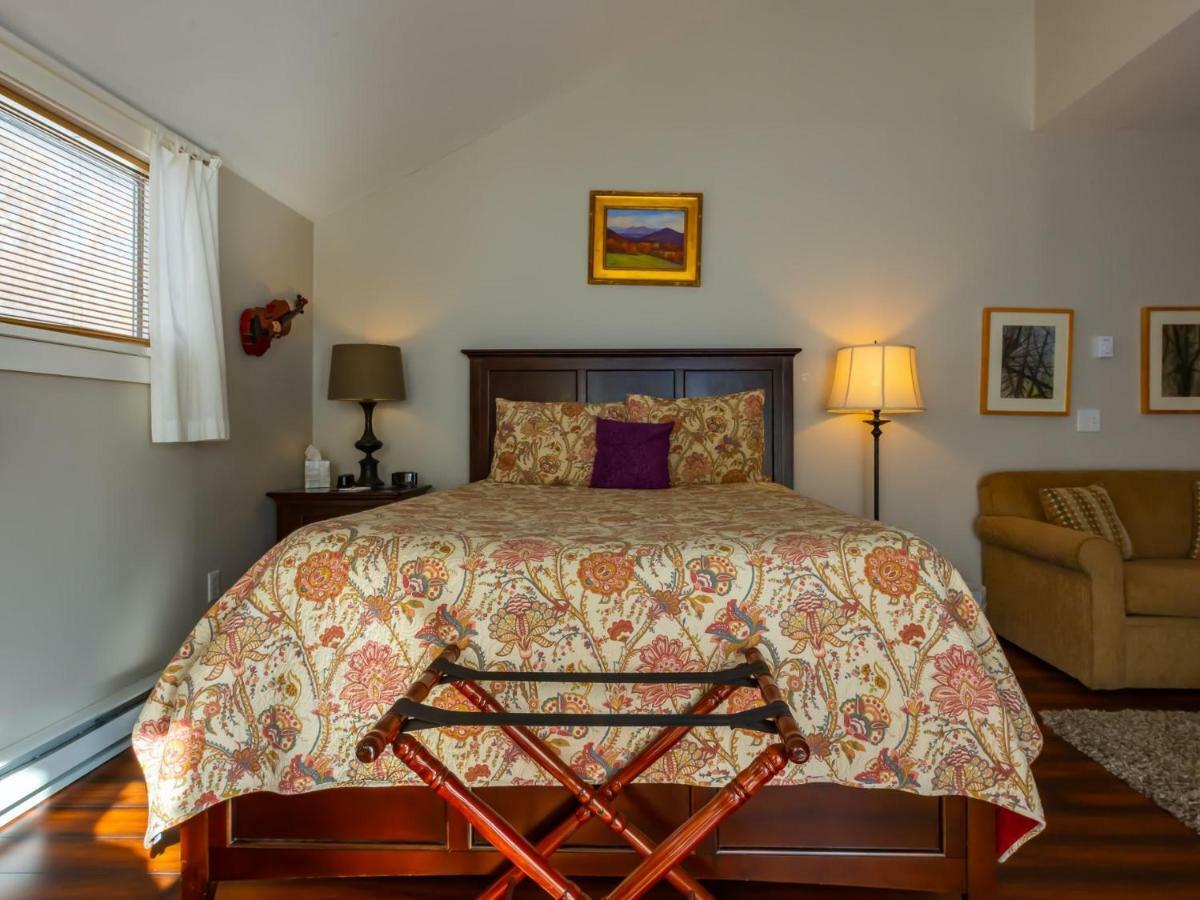 Shaker Mill Inn West Stockbridge Bilik gambar